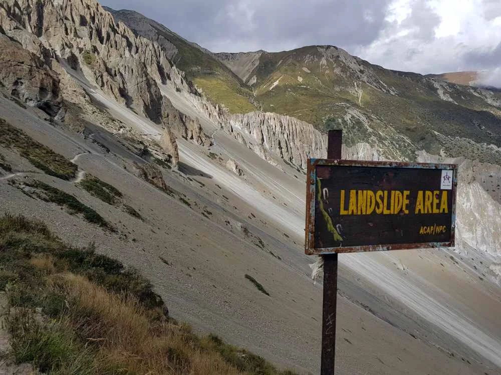 Tilicho lake trek difficulty
